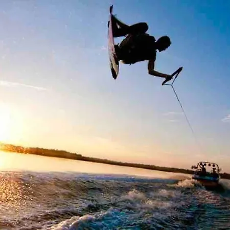 Vacances De Reve Entre Pinedes Et Ocean Campsite 4*